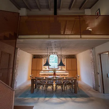 فيلة Torre De Puig خيرونا